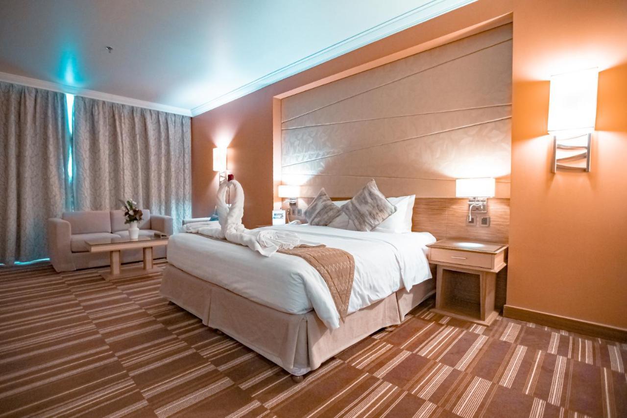 Golden Tulip Hotel Buraidah Al Qassim Zewnętrze zdjęcie