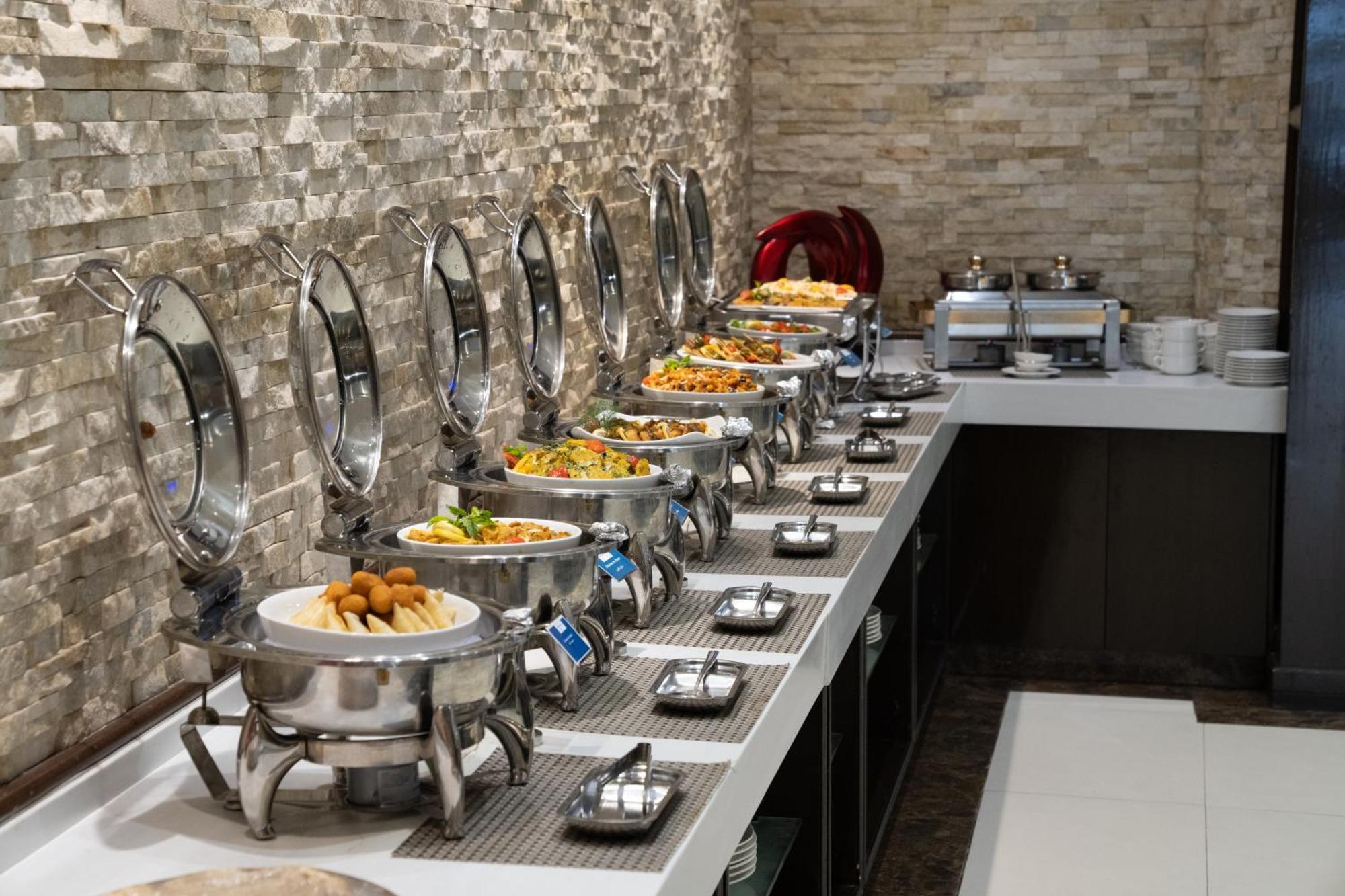 Golden Tulip Hotel Buraidah Al Qassim Zewnętrze zdjęcie