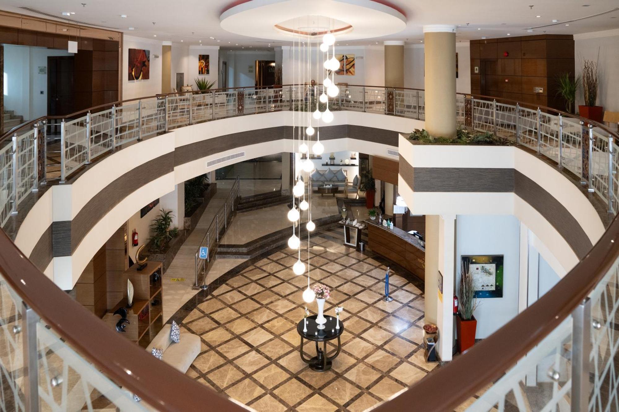 Golden Tulip Hotel Buraidah Al Qassim Zewnętrze zdjęcie