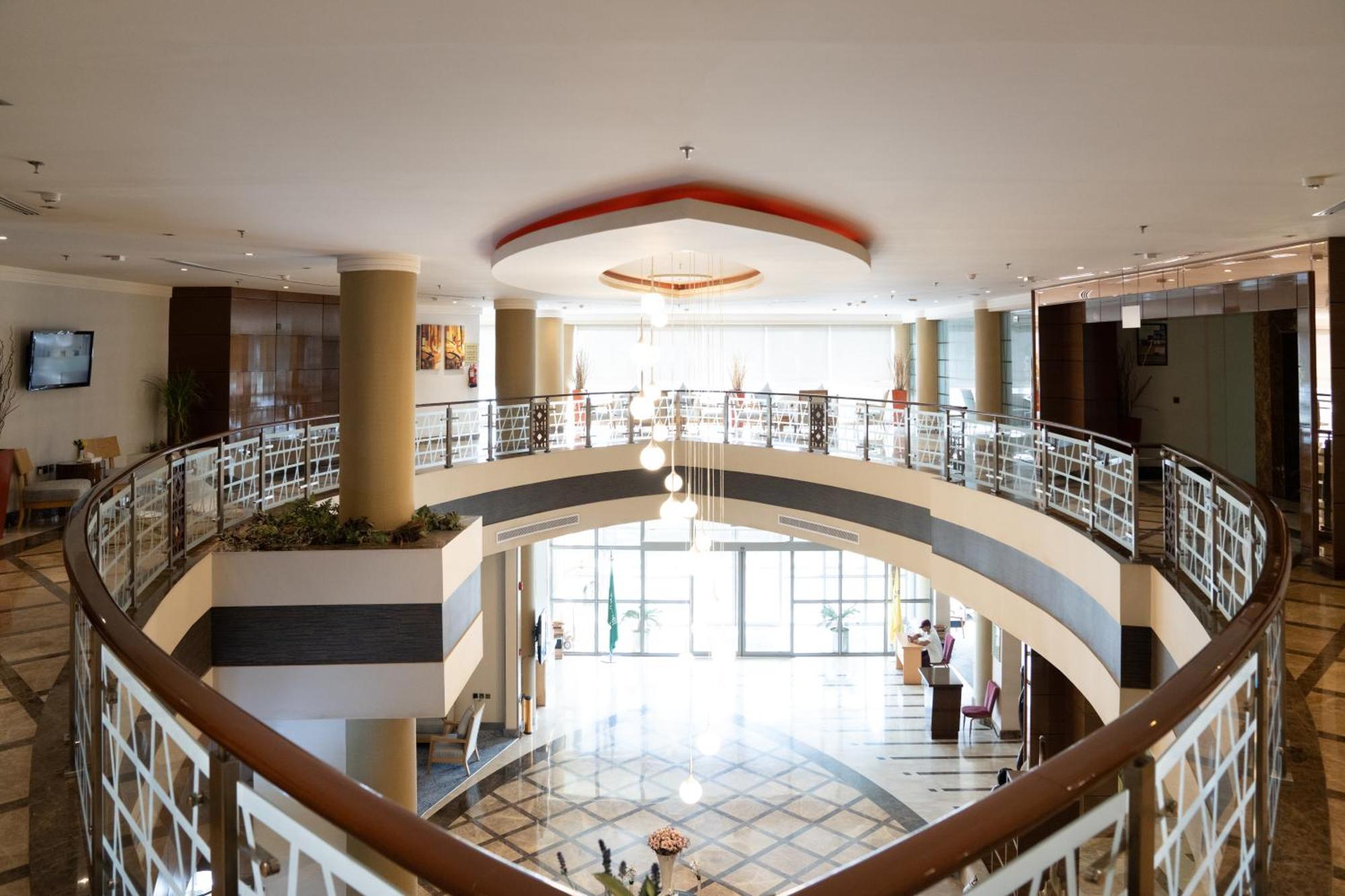 Golden Tulip Hotel Buraidah Al Qassim Zewnętrze zdjęcie